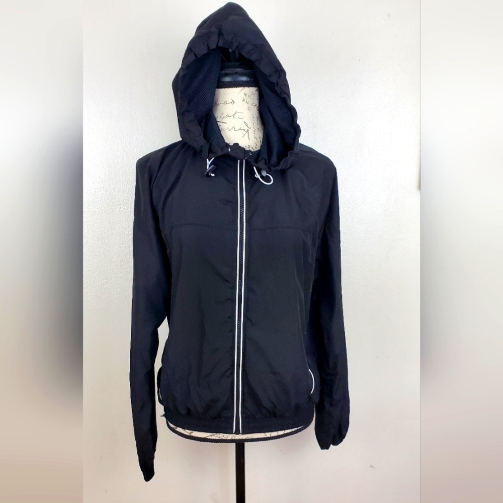 Forever 21 Jacket Full Zip Lightweight Black Windbreaker Size Medium
